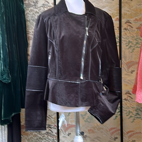 WHITE HOUSE BLACK MARKET MOTO STYLE JACKET SIZE MEDIUM - Picture 1 of 15